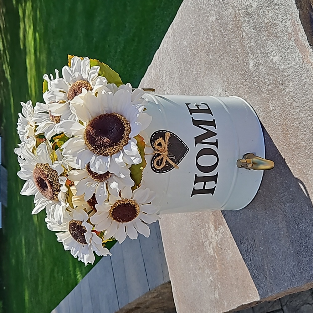 White Sunflower "Home" Spikett Bucket!!!